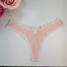 Cargar imagen en el visor de la galería, TANGA REF: AZUCAR