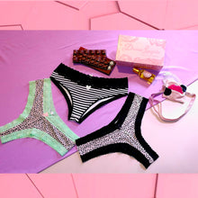 Cargar imagen en el visor de la galería, Cajita para tus dias sin dolor