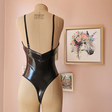 Cargar imagen en el visor de la galería, BODY BRAVIA