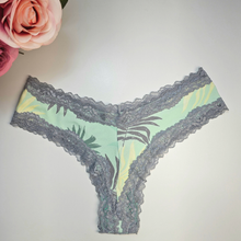 Cargar imagen en el visor de la galería, CHEEKIES FRESA
